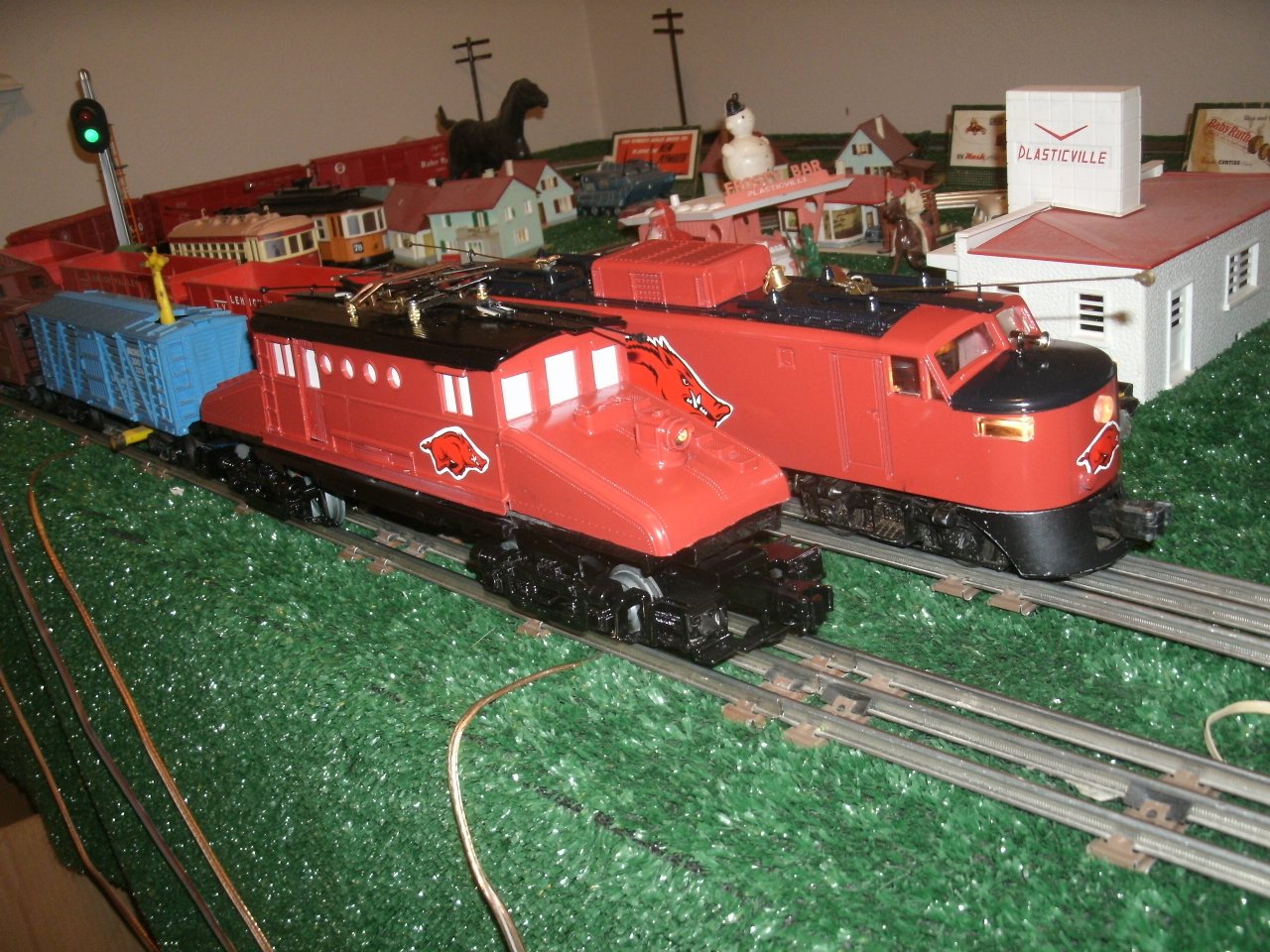 Razorback Traction Co.: Ladies In Red Complete